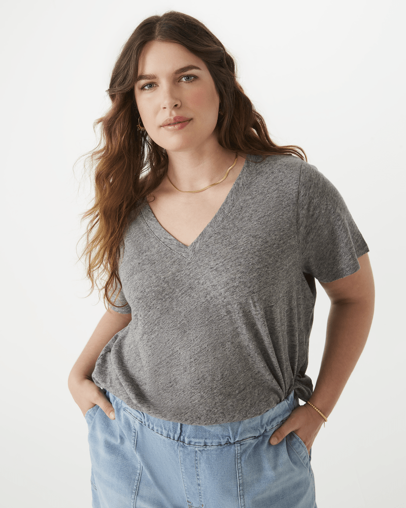 Front of plus size Whisper Cotton V-Neck Tee by Madewell | Dia&Co | dia_product_style_image_id:173734